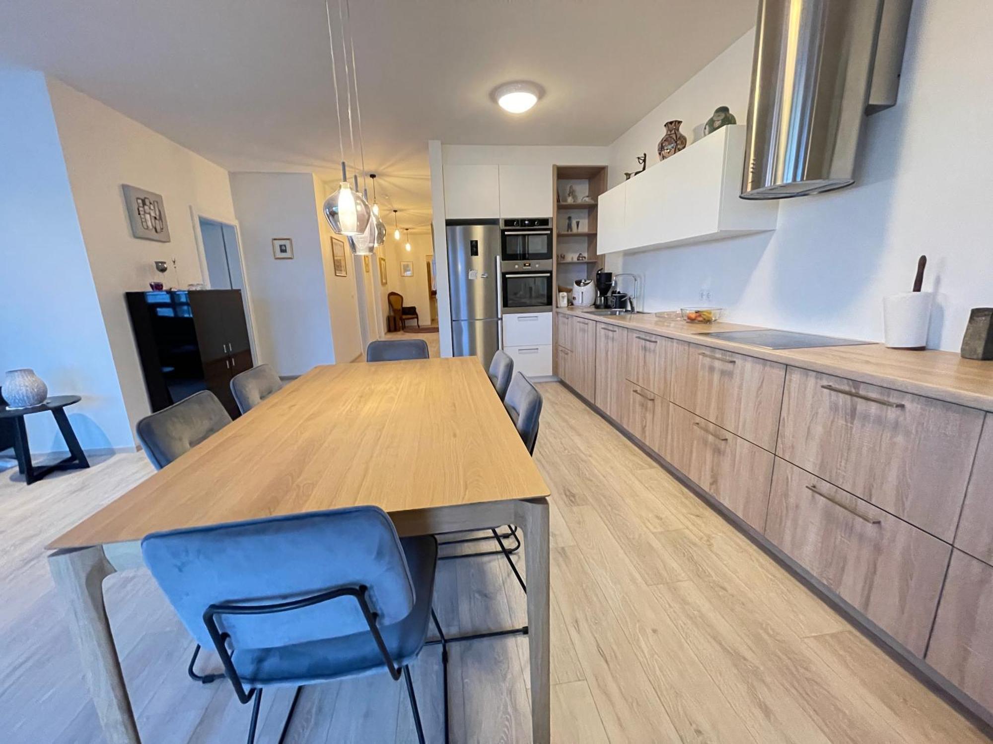 Modern And Spacious 3 Bedroom Apartment In Kopavogur 레이캬비크 외부 사진